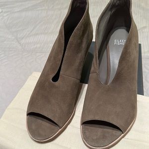 Eileen Fisher Wish-SE Suede Booties